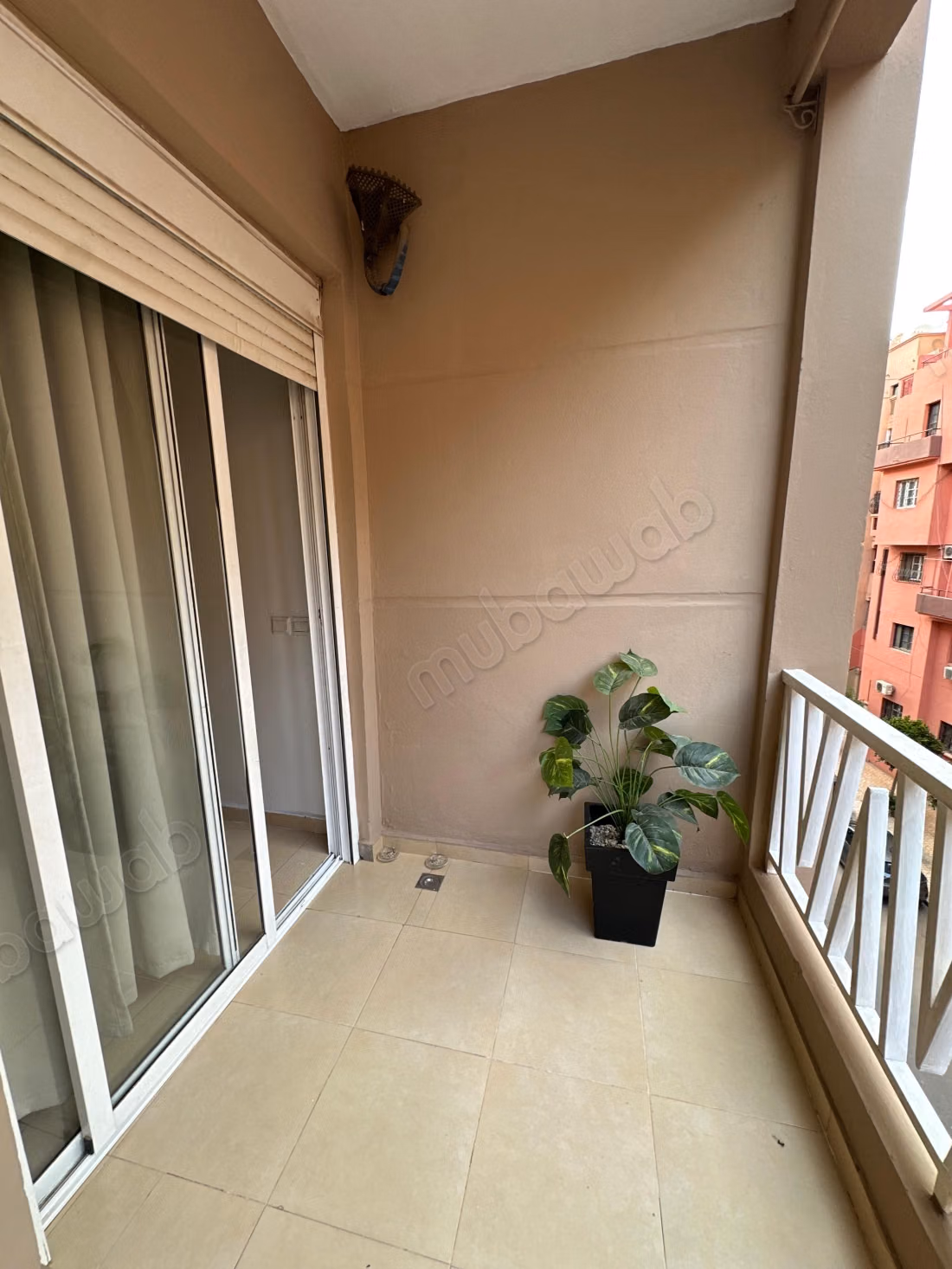 Vendita appartamento F2 in via Casa con piscina