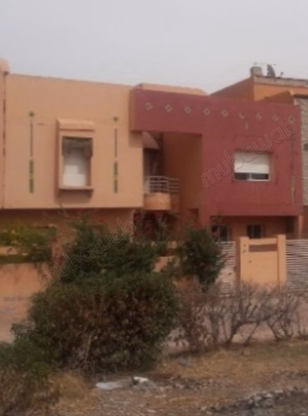 FOR SALE SEMI-FINISHED VILLA 261m2 Riad Tamansourt