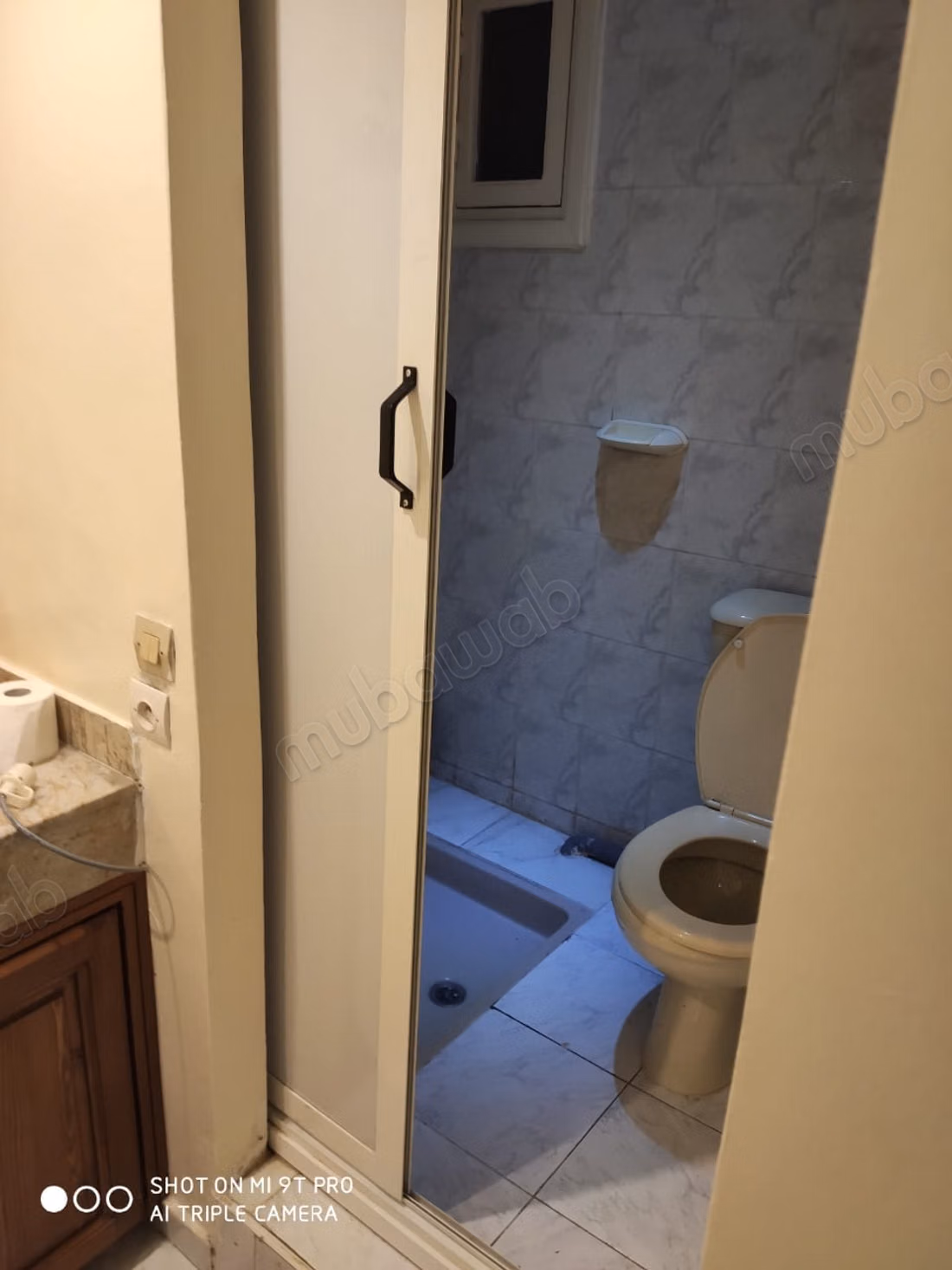 Superbe appartement à vendre à Les Hôpitaux. 2 chambres agréables. Ascenseur et garage — 6