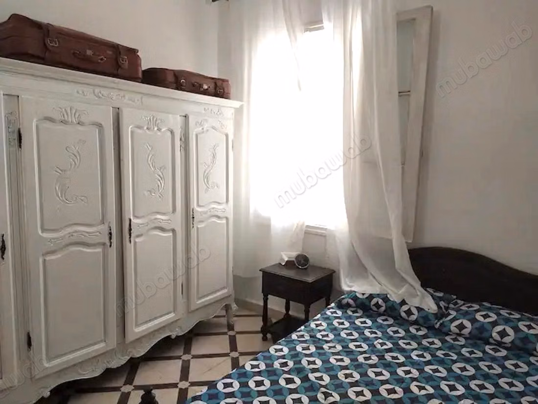 شقة مفروشة للإيجار مطلة على البحر في المركز