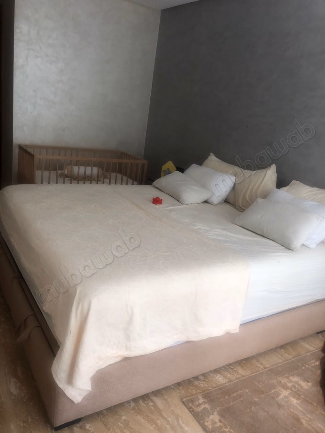 Stupendo appartamento in affitto a Dar Bouazza. 2 belle camere. Ben arredato