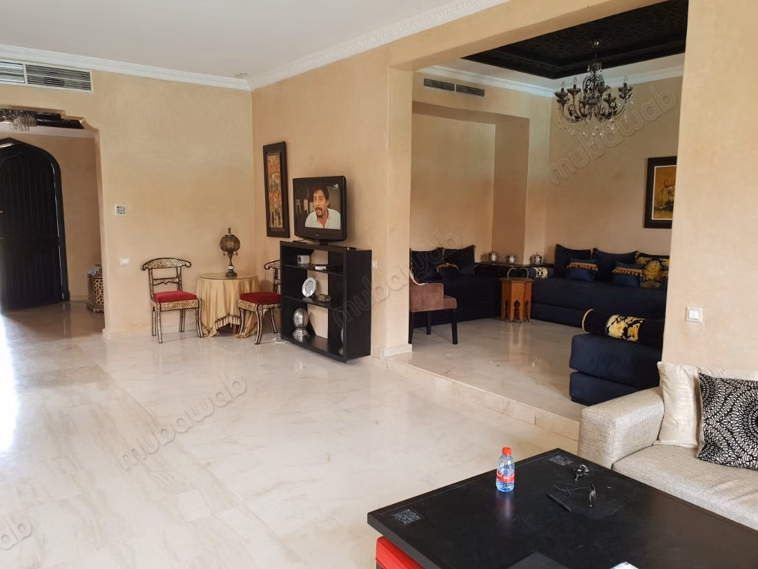 4 Bedroom Villa with Swimming Pool Palm Grove