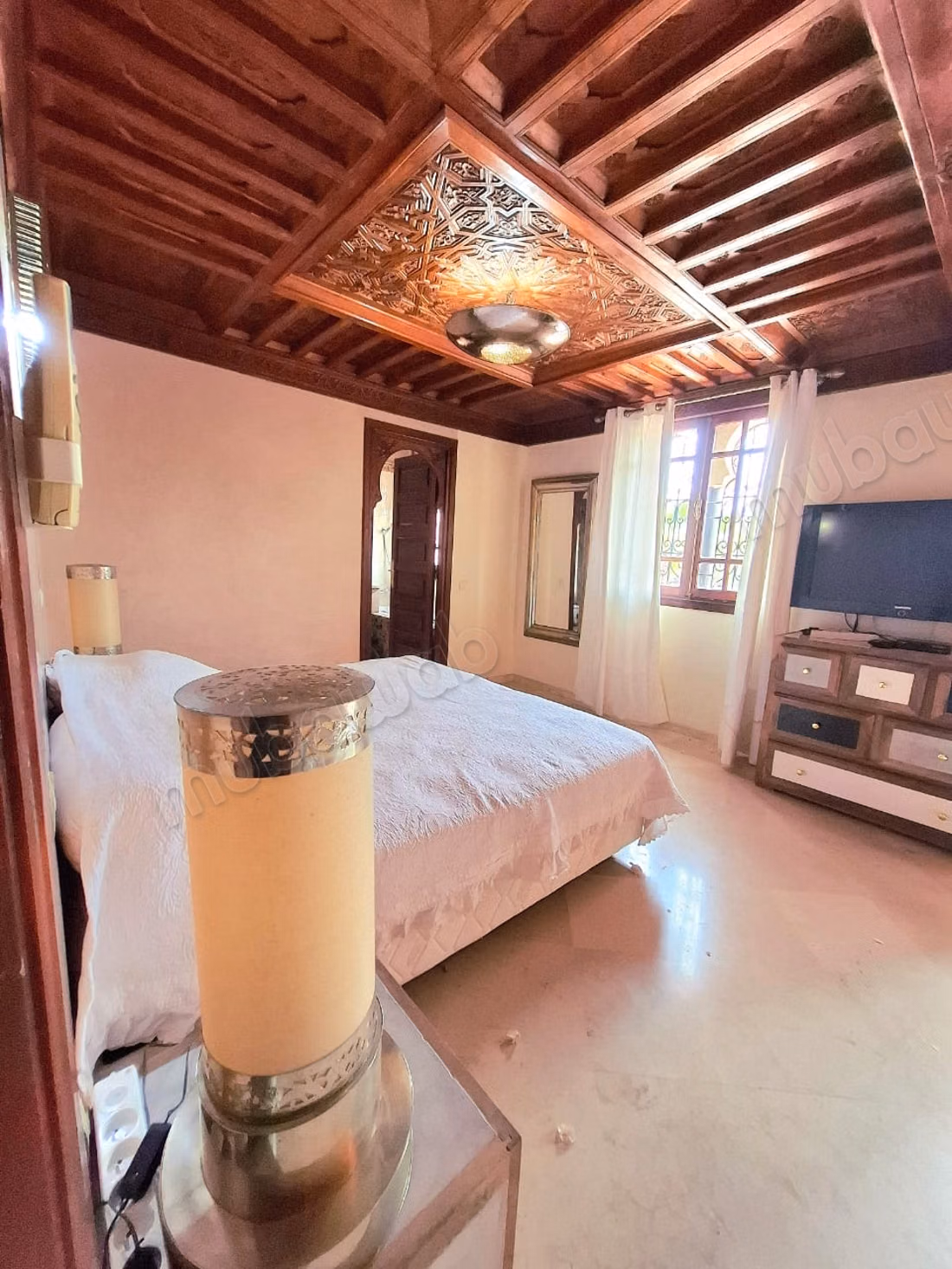 Villa d’Exception à Vendre – Route de Fès, Marrakech
