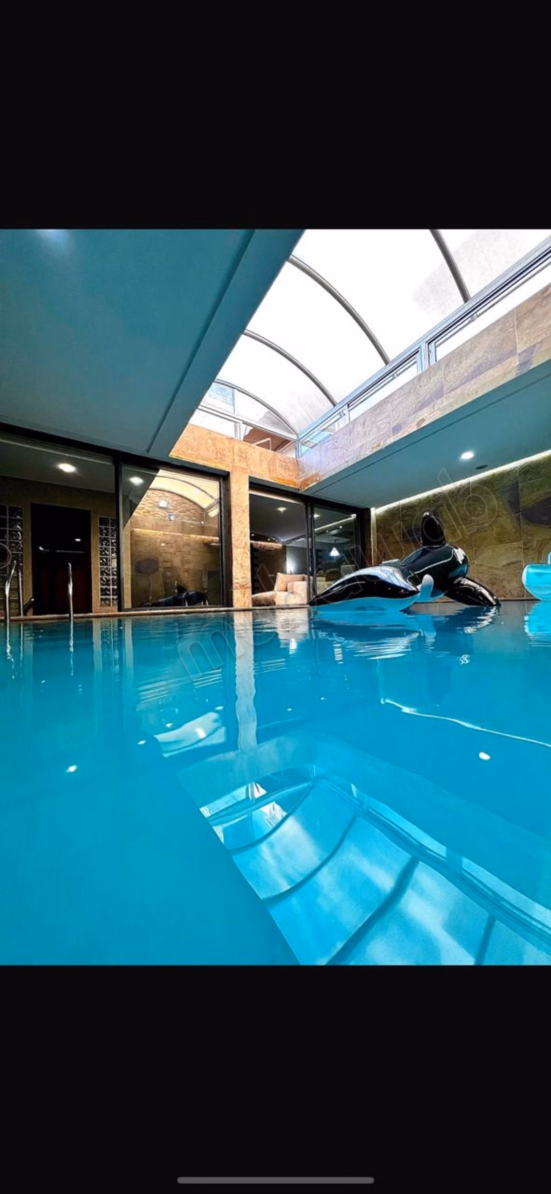 Magnifique Villa à louer vide ou meublé 
Aindiab avec piscine couverte