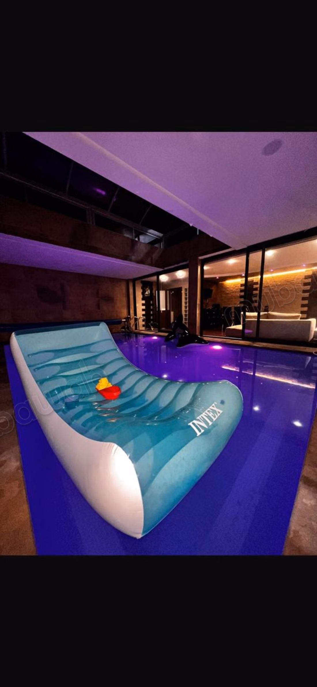 Magnifique Villa à louer vide ou meublé 
Aindiab avec piscine couverte