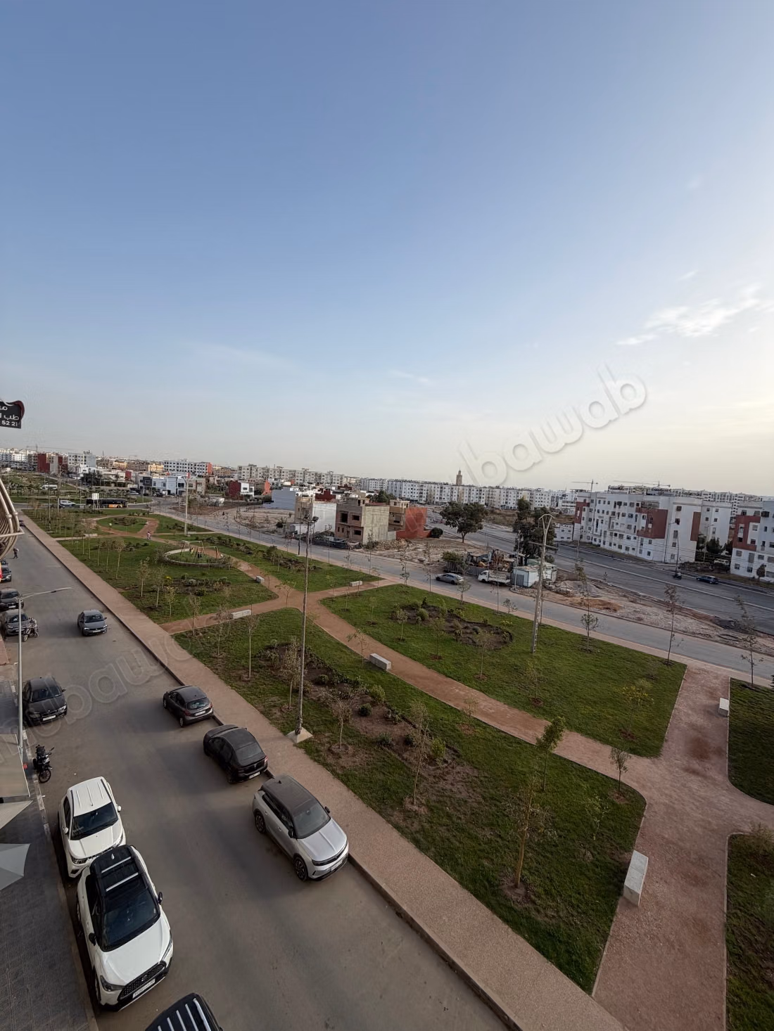 Apartamento en venta en Bouskoura. 5 habitaciones grandes. Puerta blindada y residencia segura