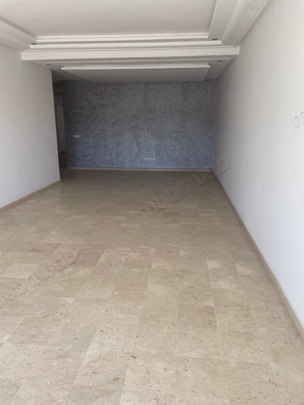Apartamento en venta en Bouskoura. 5 habitaciones grandes. Puerta blindada y residencia segura