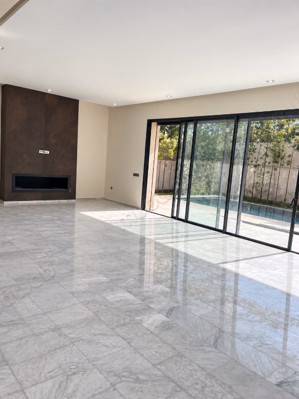 Villa Nuova Moderna Vuota 4 Camere con Piscina in Affitto Kech