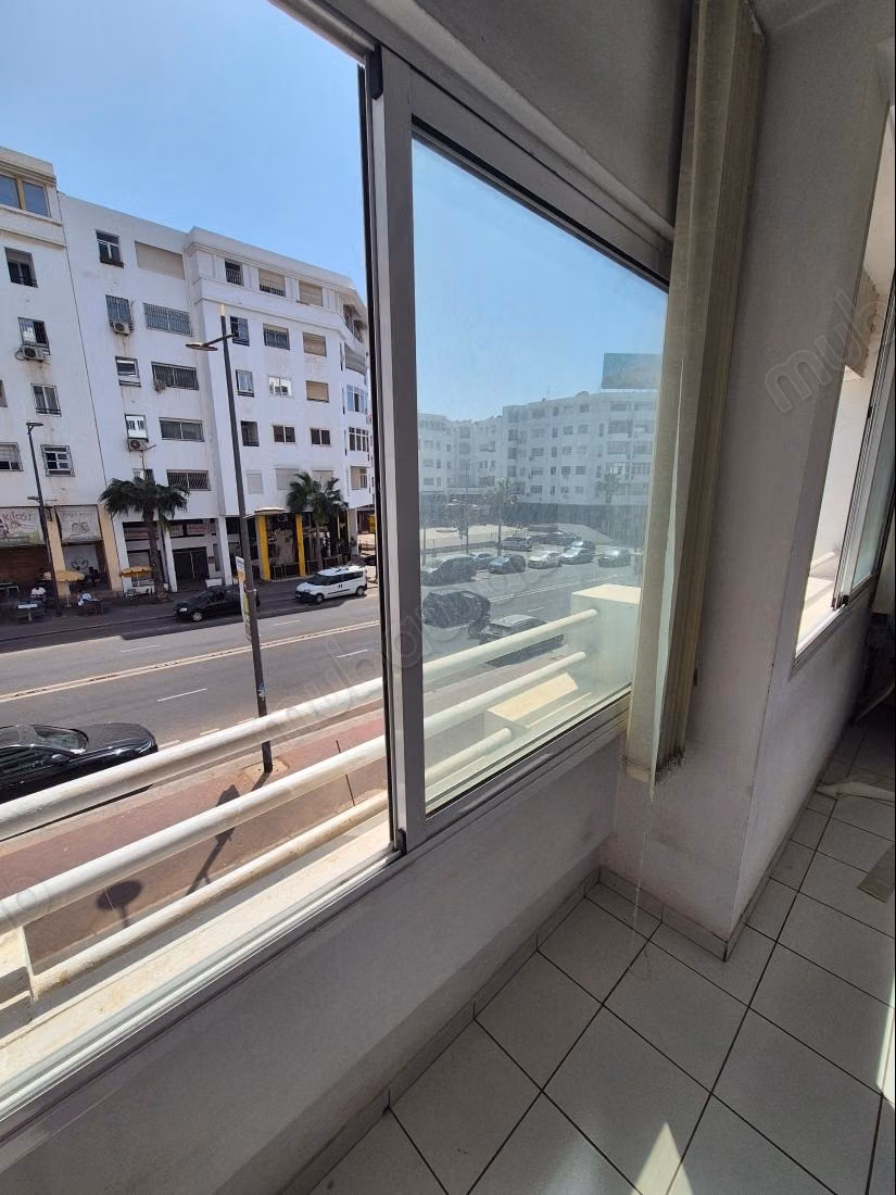 Furnished apartment on Avenue des FAR