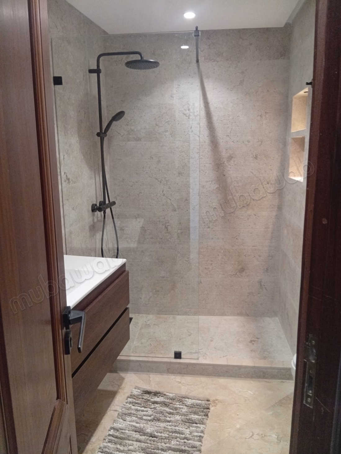 Appartement te huur in Riyad. 1 Kamer. Residentie met conciërge, centrale airconditioning