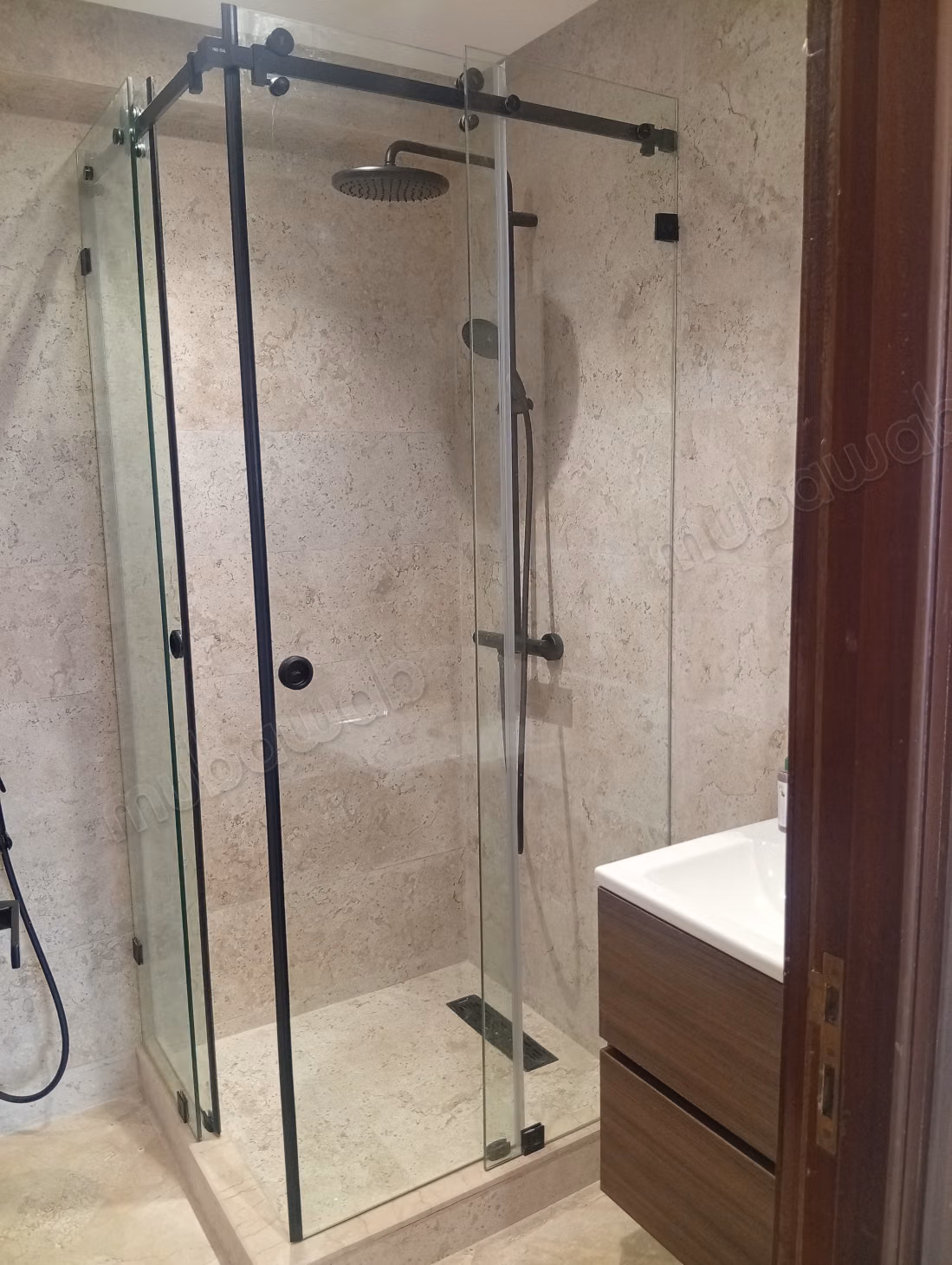 Appartement te huur in Riyad. 1 Kamer. Residentie met conciërge, centrale airconditioning