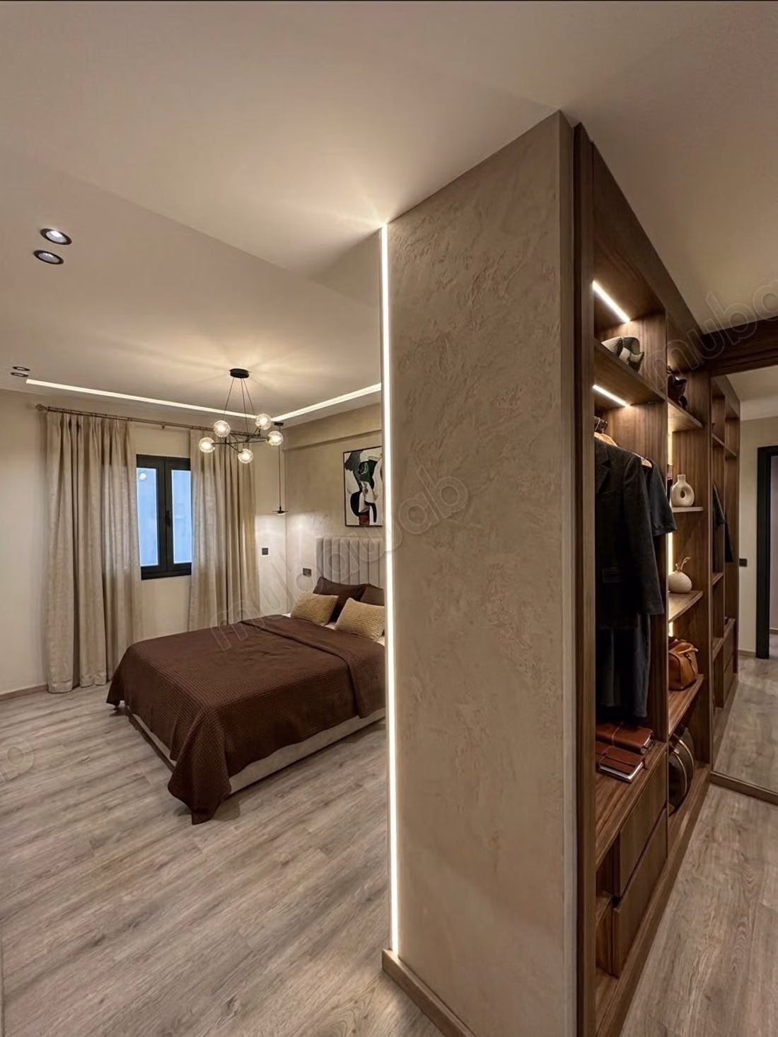Appartement en vente à Aïn Sebaâ. 
Surface de 54 m². 
Cuisine entièrement équipée — 2