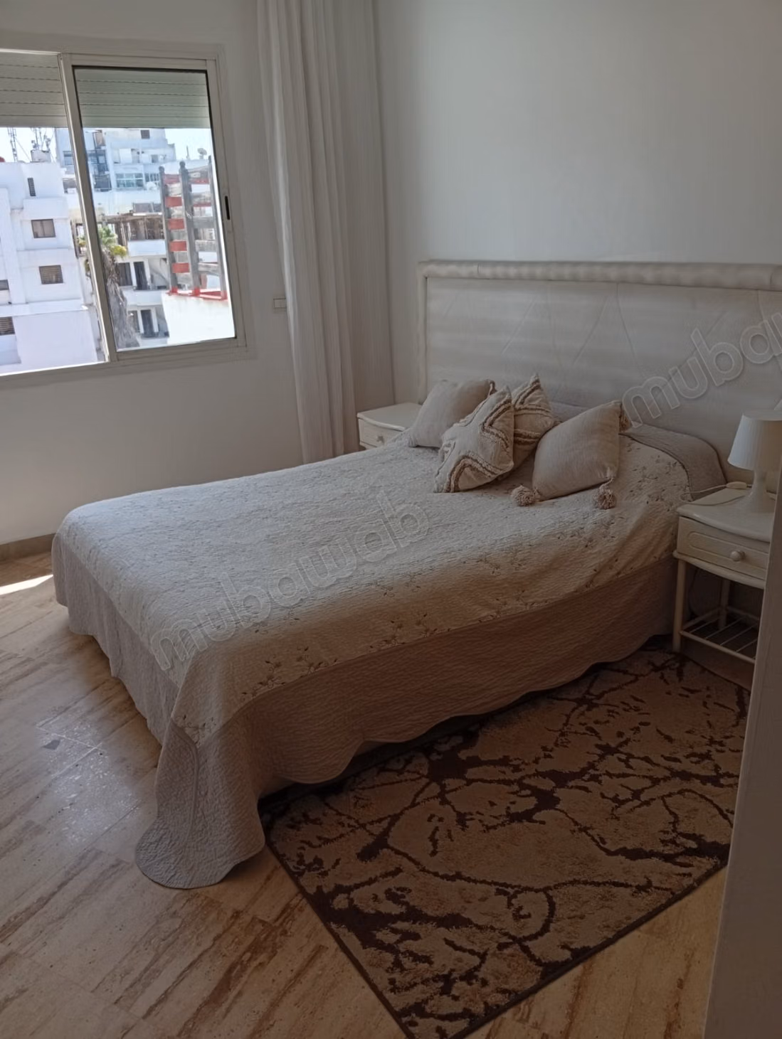 Bel appartement à vendre à Maârif Extension. 2 grandes pièces. Bien meublé — 5