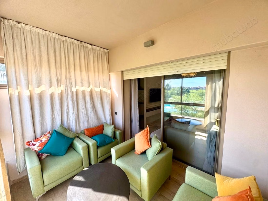 In Affitto Arredato: Magnifico Appartamento con 2 Camere Senza Affacci nel Cuore del Golf di Prestigia a Marrakech