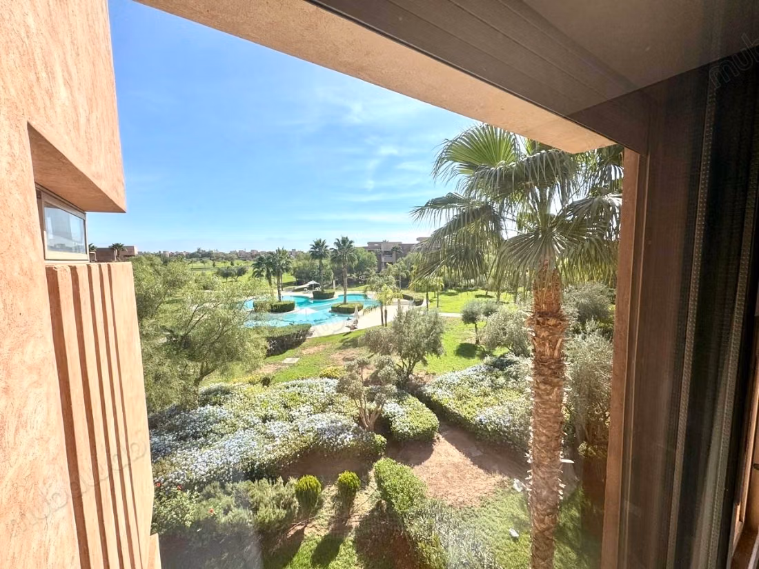 In Affitto Arredato: Magnifico Appartamento con 2 Camere Senza Affacci nel Cuore del Golf di Prestigia a Marrakech