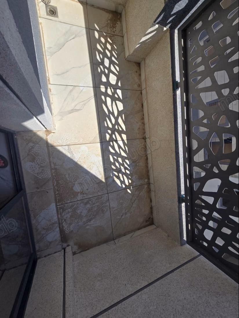 Lovely apartment for sale in Martil. 3 lovely rooms. Balcony and garden