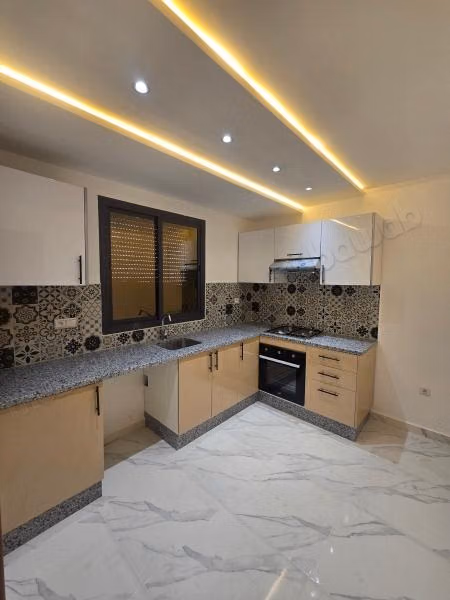 Lovely apartment for sale in Martil. 3 lovely rooms. Balcony and garden