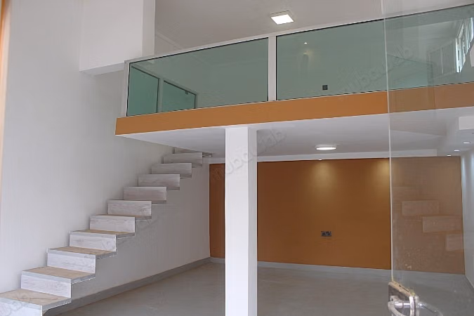 Store for Rent with Location in Sidi Ghanem