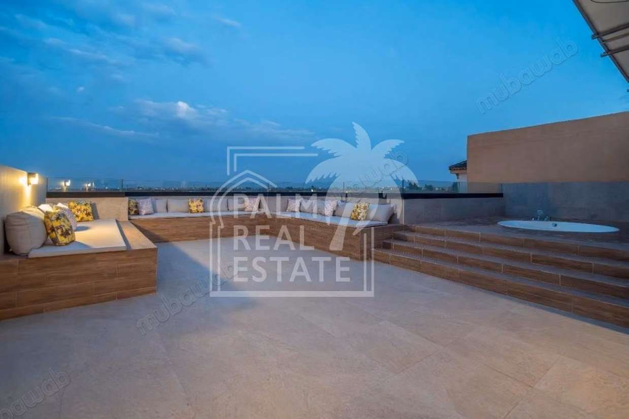 Magnificent Villa for Sale on the Road to Tahanaout
