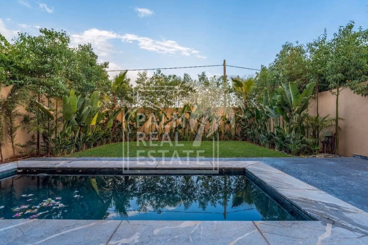 Magnificent Villa for Sale on the Road to Tahanaout