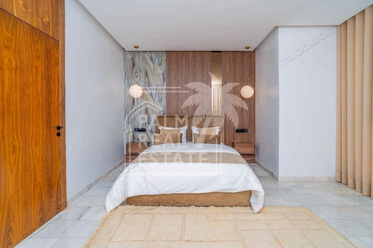 Magnificent Villa for Sale on the Road to Tahanaout