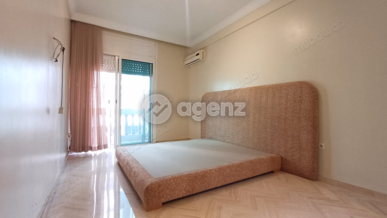Appartement à vendre 114 m², 2 chambres 
Racine Casablanca — 3