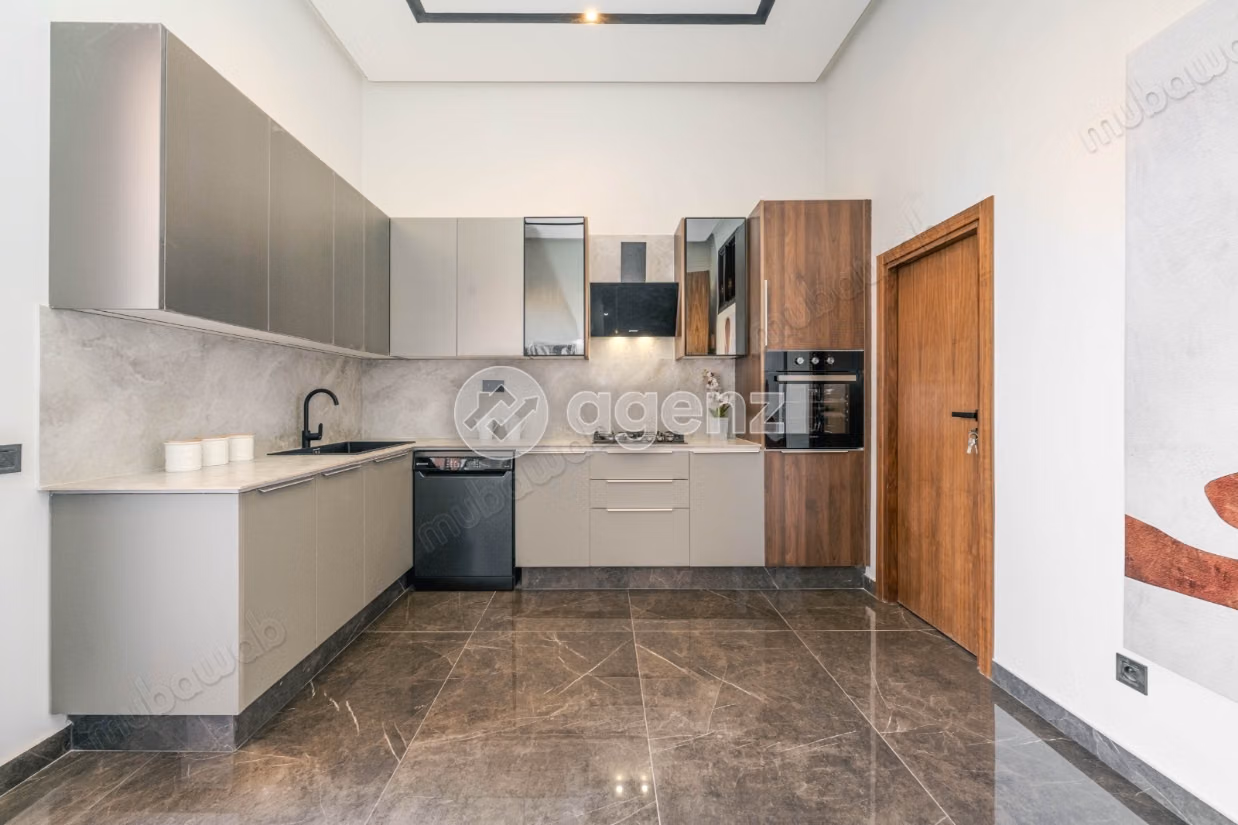NEXT HOUSE Villa for sale 1,000 m², 4 bedrooms Ourika Road Marrakech