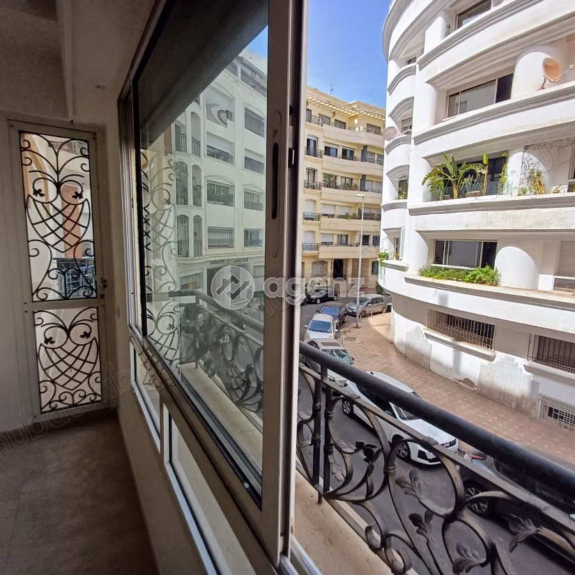 Appartement à vendre 229 m², 3 chambres 
Maârif Casablanca