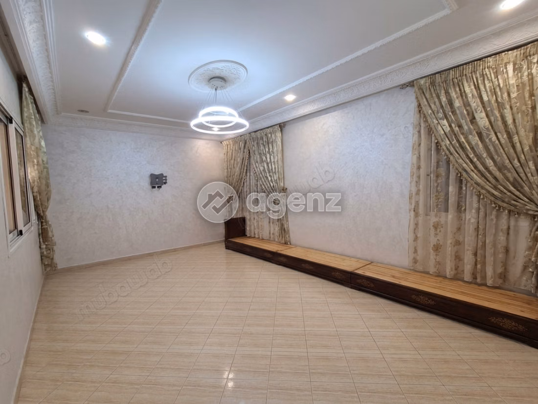 Appartement à vendre 101 m², 3 chambres 
Hay Al Osra 
Casablanca