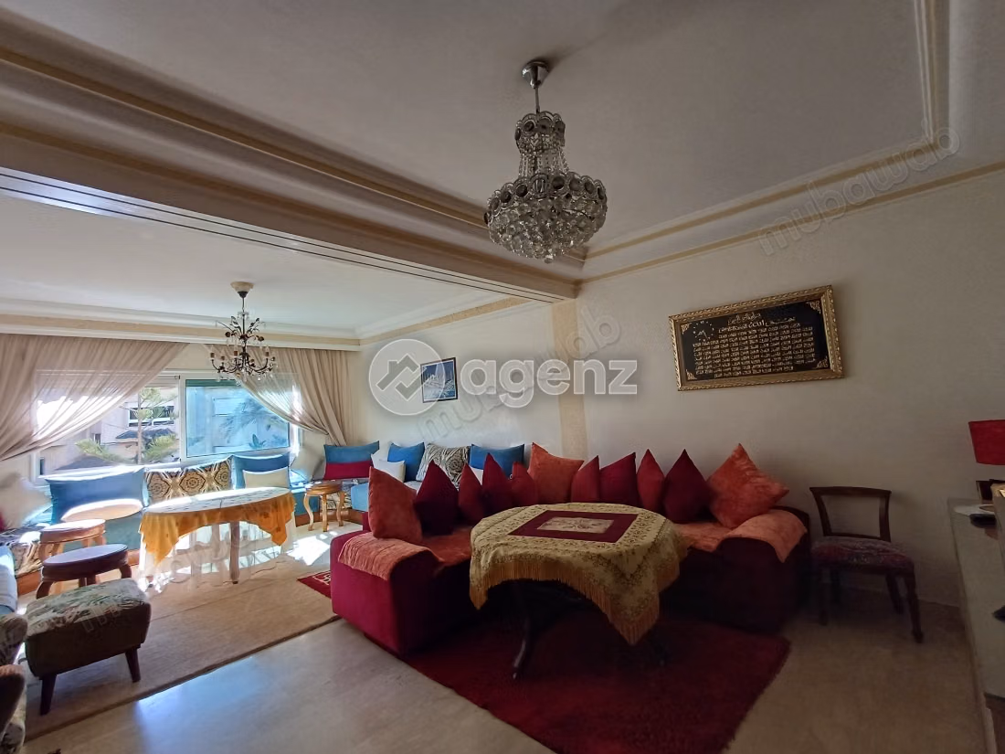 Appartement à vendre 136 m², 3 chambres 
Oasis sud Casablanca