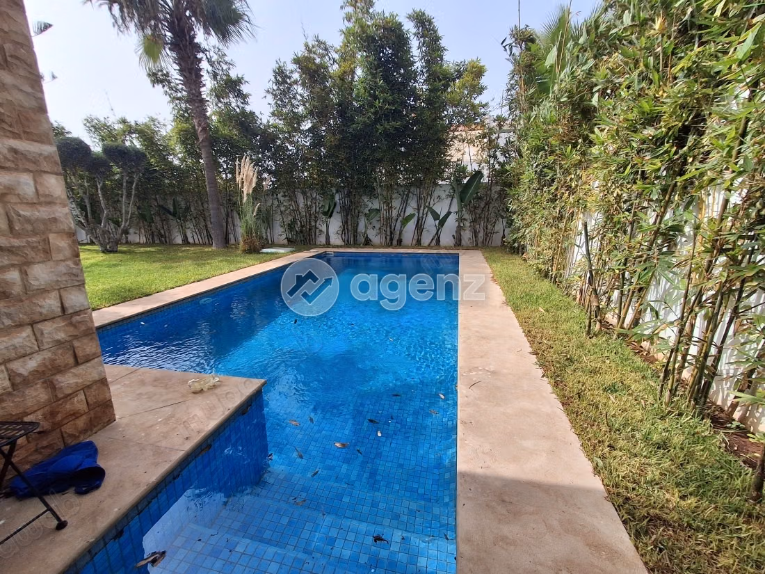 Villa for sale 610 m², 4 bedrooms on Azzemmour Road Dar Bouazza