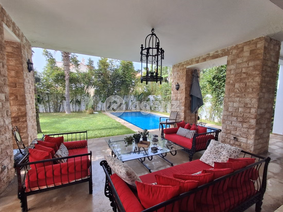 Villa for sale 610 m², 4 bedrooms on Azzemmour Road Dar Bouazza