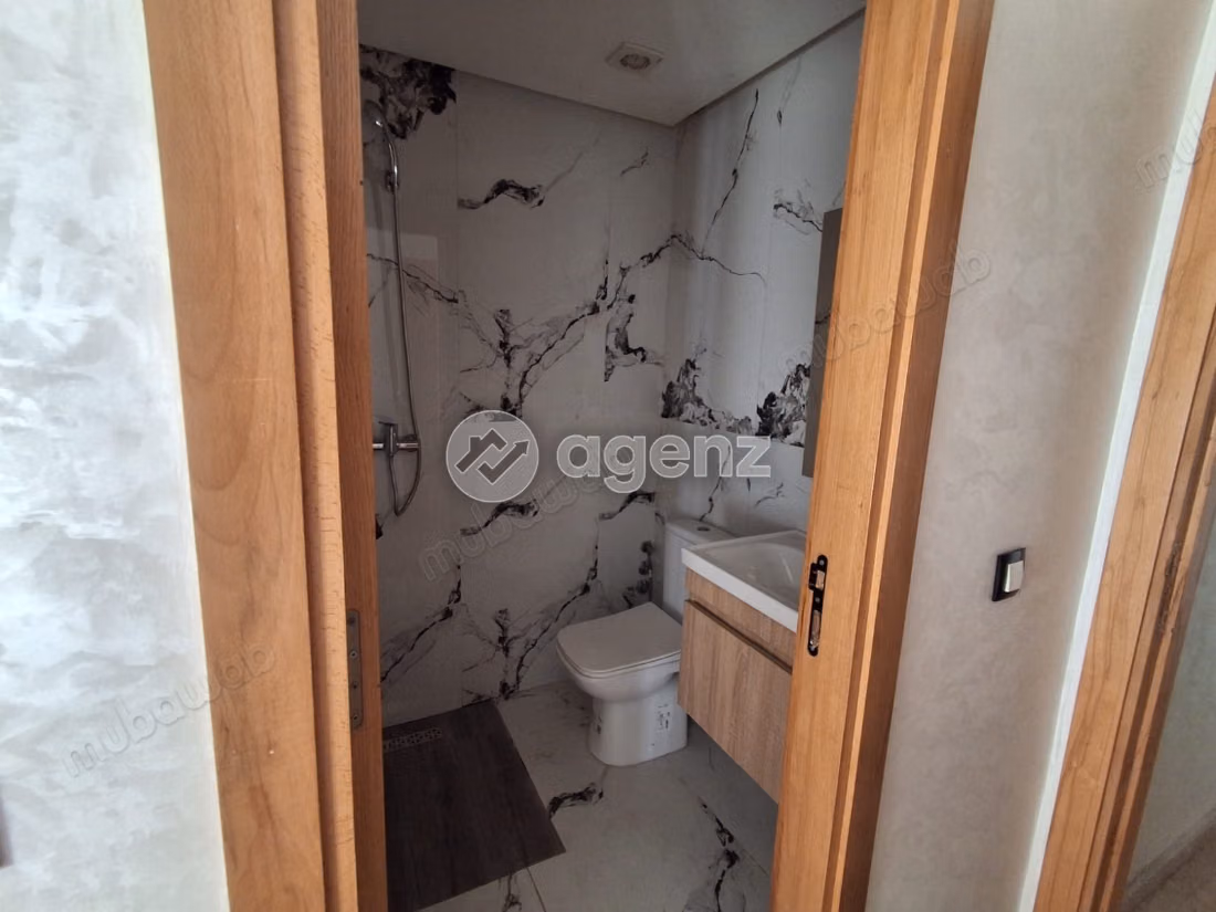 Appartement à vendre 133 m², 2 chambres 
2 Mars Casablanca