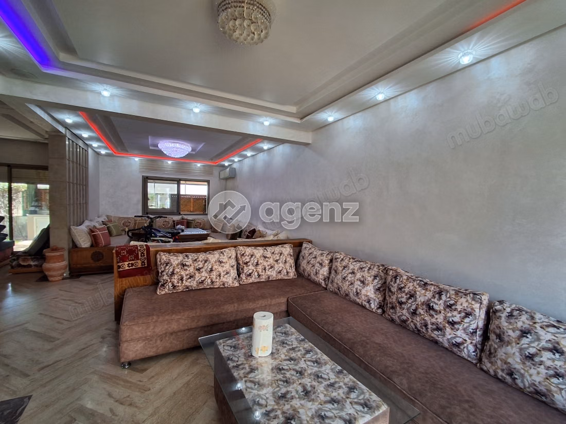 Villa te koop 400 m², 3 slaapkamers Andere Skhirat Témara