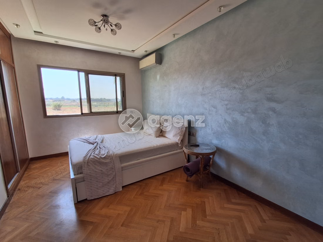 Villa te koop 400 m², 3 slaapkamers Andere Skhirat Témara