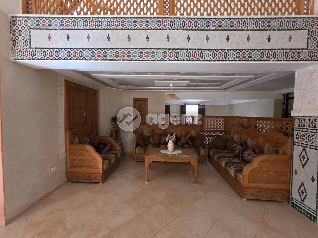 Villa for sale 411 m², 4 bedrooms Masmoudi Marrakech