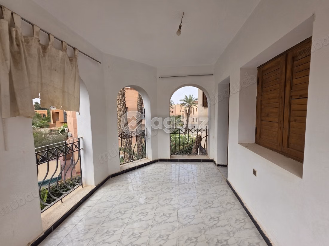 Villa for sale 411 m², 4 bedrooms Masmoudi Marrakech