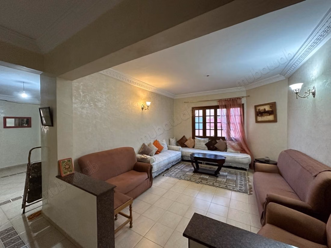 Appartement lumineux 102m² – 3 ch et sejour et salon