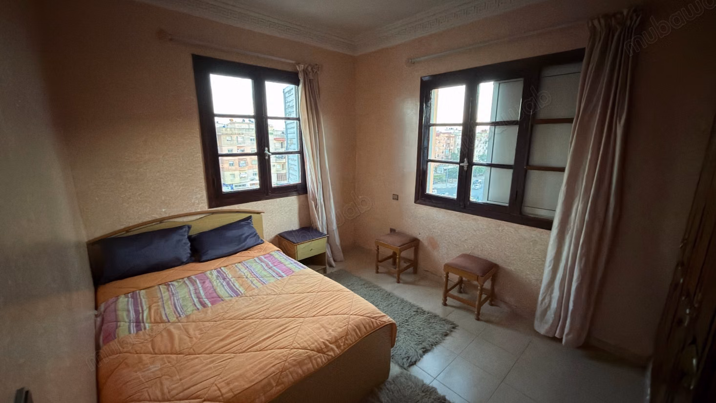 Bright apartment 102m² – 3 bedrooms and living room