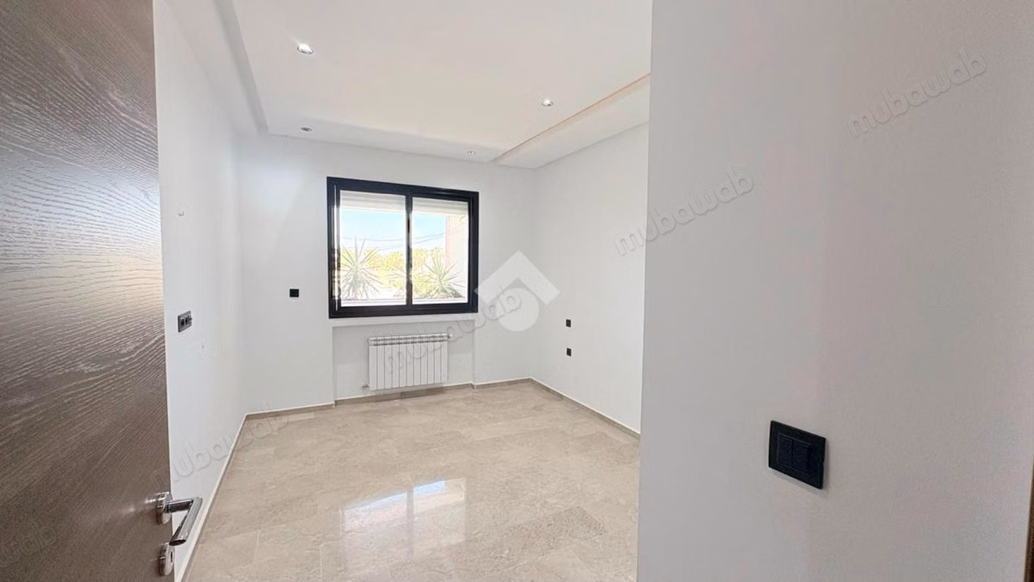 S1 للإيجار