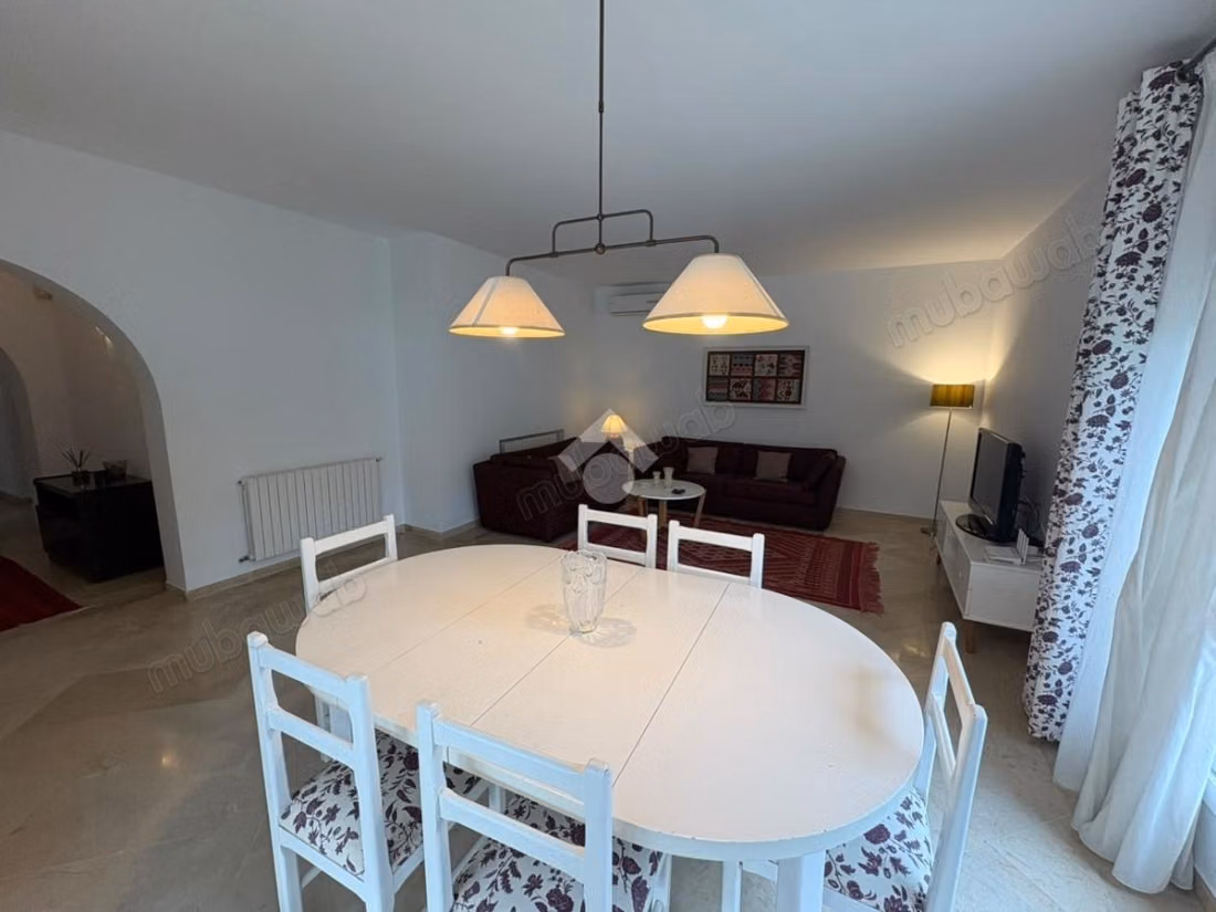 Piano di villa in affitto