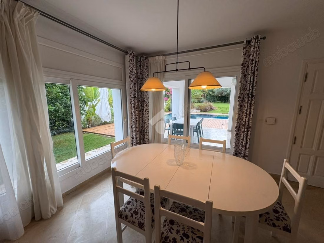 Piano di villa in affitto