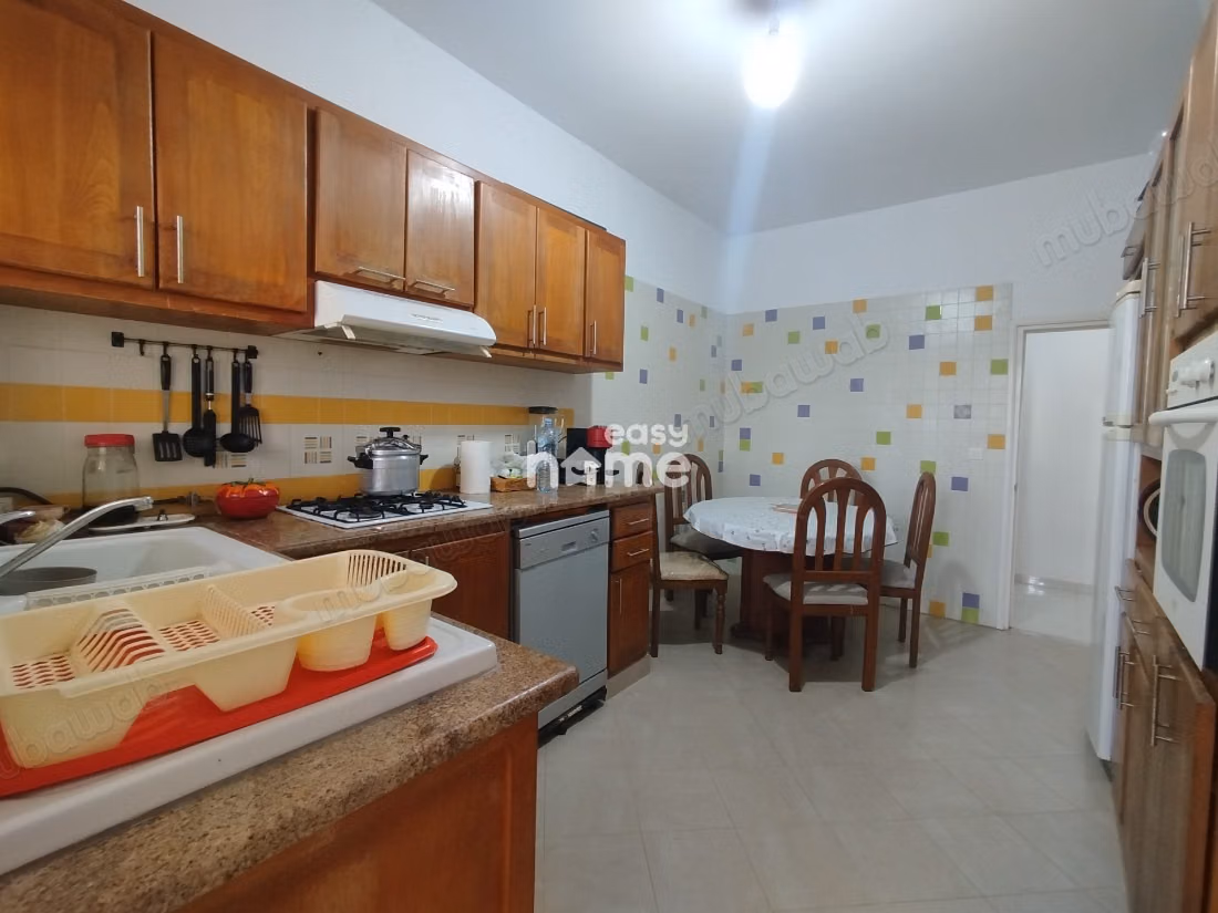 Maison de 310m² sur un terrain de 315m²