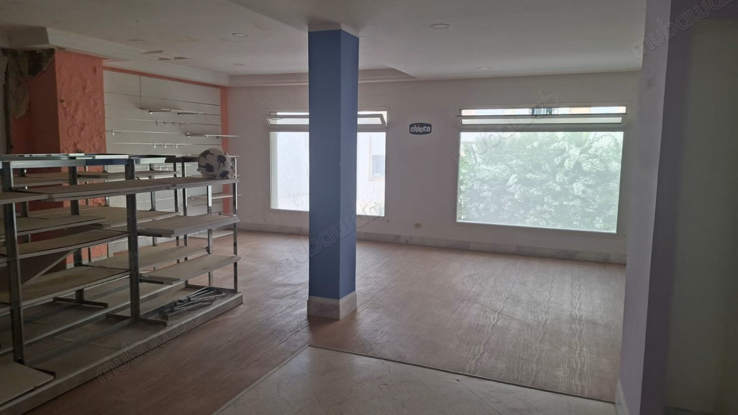 Espace Commercial 750 m² Av Hédi Nouira Ennasr 2