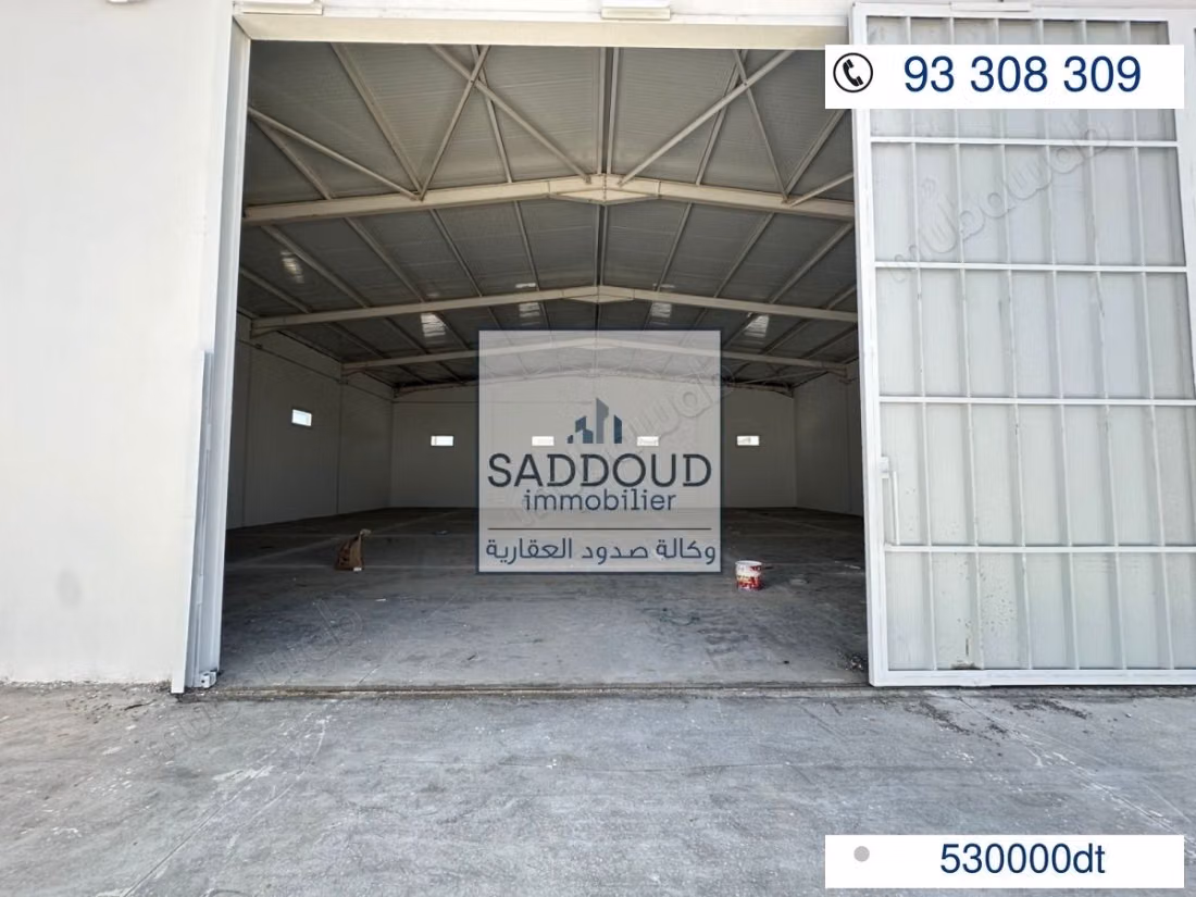 Entrepôt à vendre – Route Matar Km 8.5