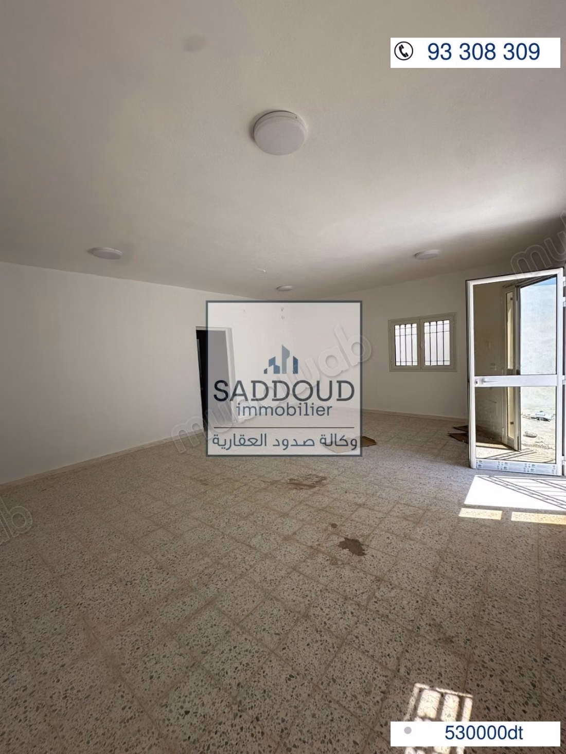 Entrepôt à vendre – Route Matar Km 8.5