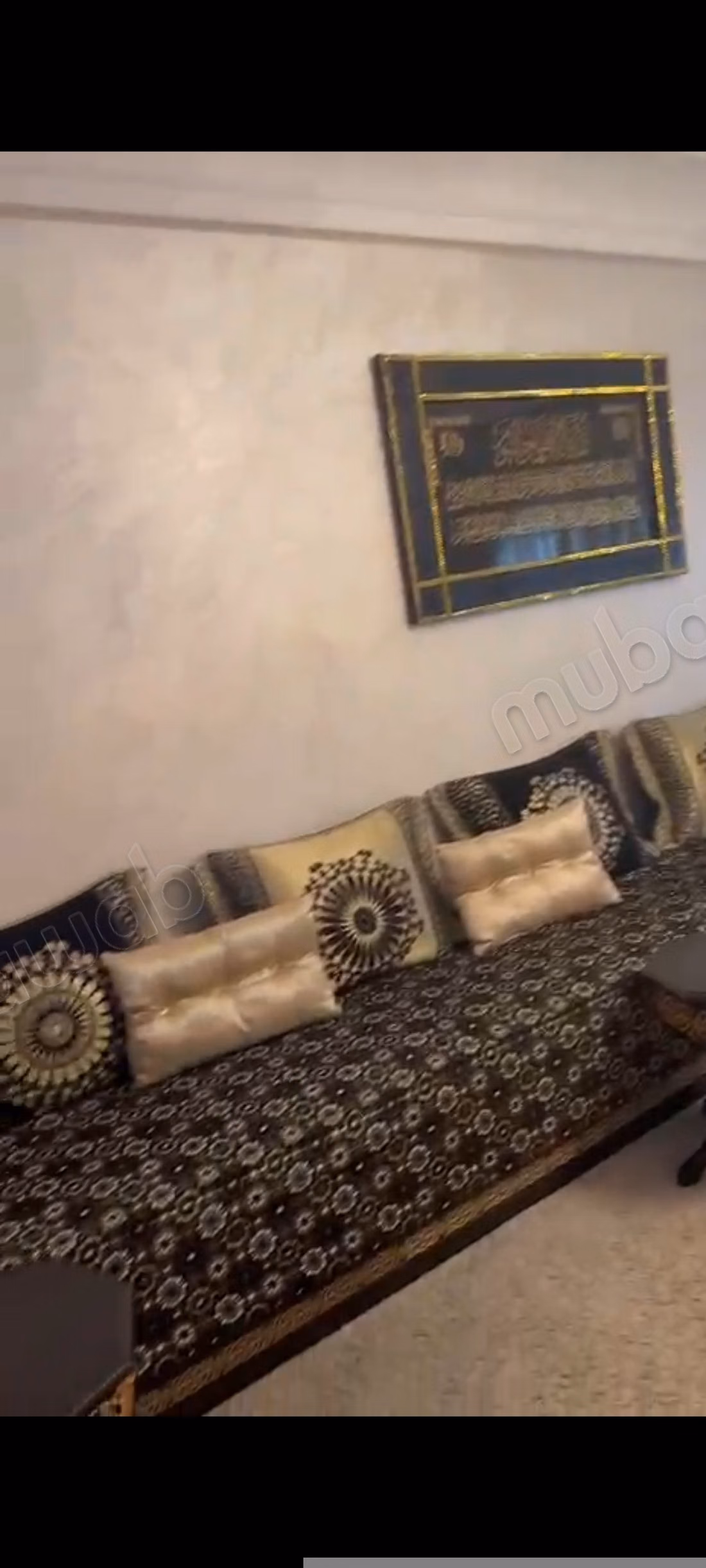 Vente d'un bel appartement à Bourgogne Ouest.
Surface totale 110 m².
Meublé