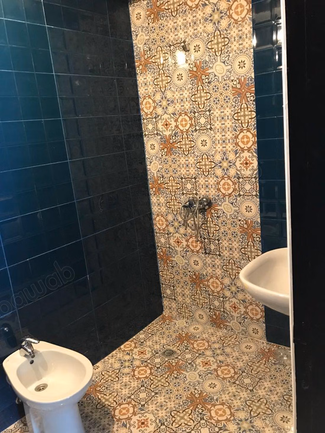 Superbe appartement à louer à Route Nationale Assilah.
Superficie 55 m².
Antenne parabolique, résidence sécurisée