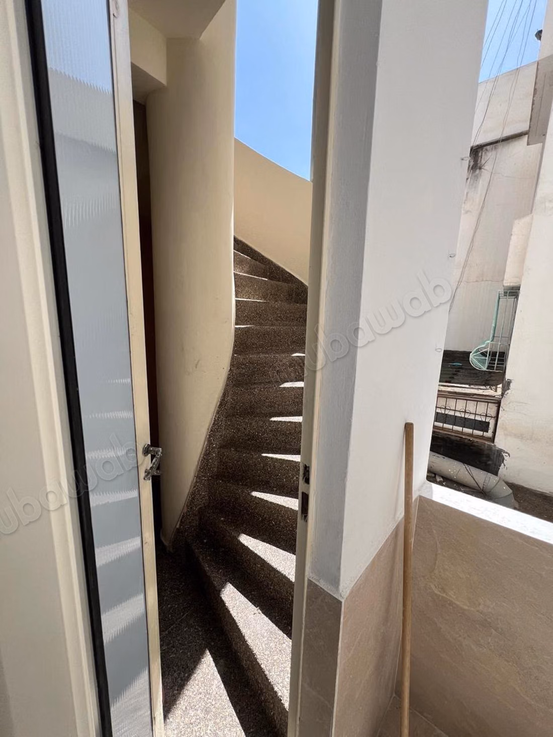 Appartement à l'achat à Bourgogne Ouest. 
2 belles chambres