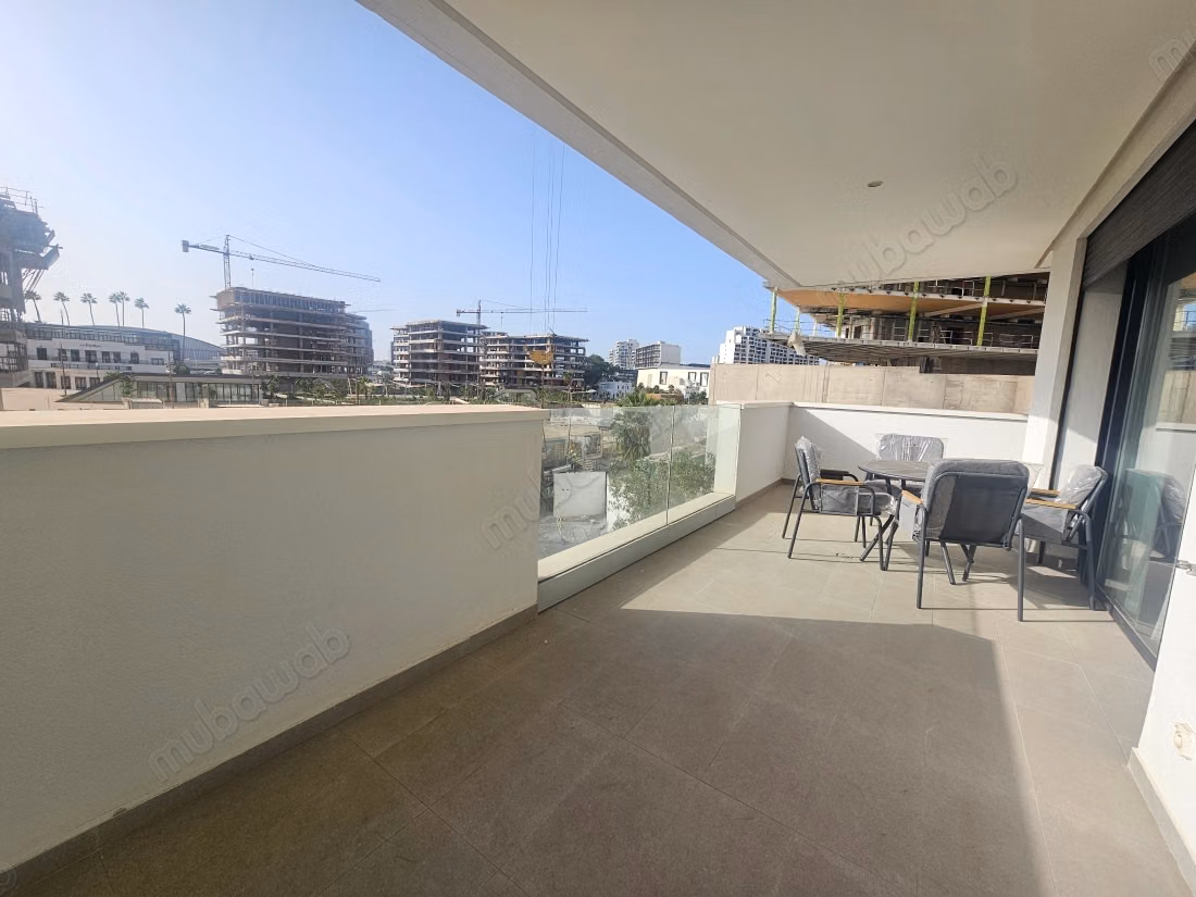 Cozy new apartment with large terrace